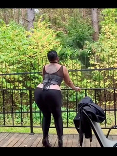 KarmenMilf: Un nou videoclip va fi lansat în curând