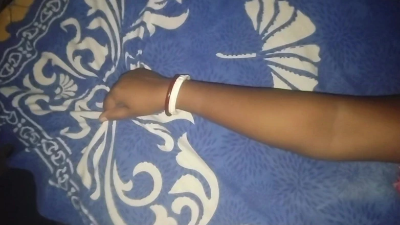 Shati bhabhi: Indische ehefrau hartes ficken videoxxx!! Bengalische schöne ehefrau geiler fick !!...