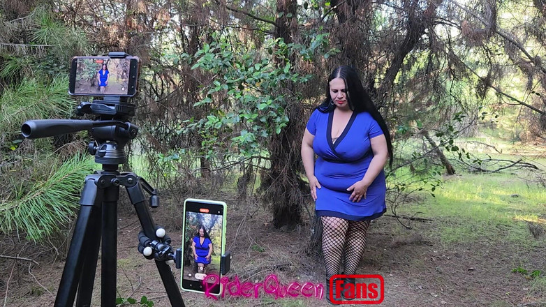 Riderqueen BBW Step Mom Latina Ebony: ライダークイーン・アローン、屋外、ファンのためのビデオ