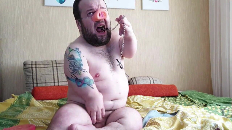 MiniCorgi: BDSM-uppgifter för dvärg