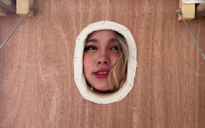 karina_lin: Flaca asiática se equivoca en masaje