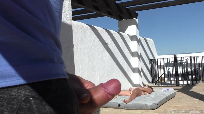 Yummy Couple: Cum is the best sunscreen