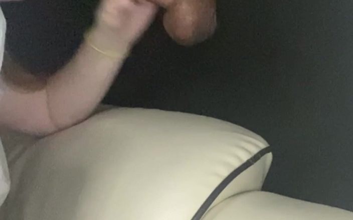 Sluttybritt: Sluttybrittは、パパの大きな黒いペニスを扱っています