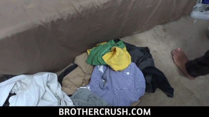 Brother Crush: Bossy stepbrother bangs Latin teen