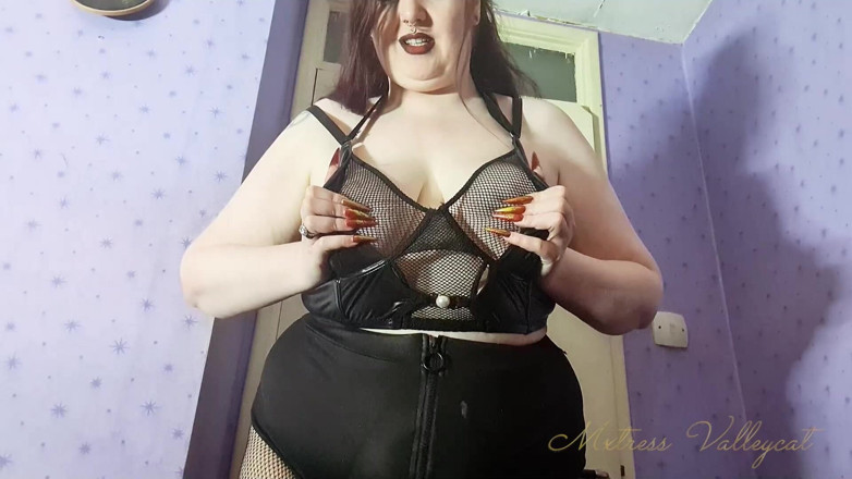 Mxtress Valleycat: Claw Body Ritual