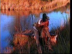 Fuck me Hard: Klasyczna biała stadnina dostaje BJ od afrykańskiej dziwki, a następnie...