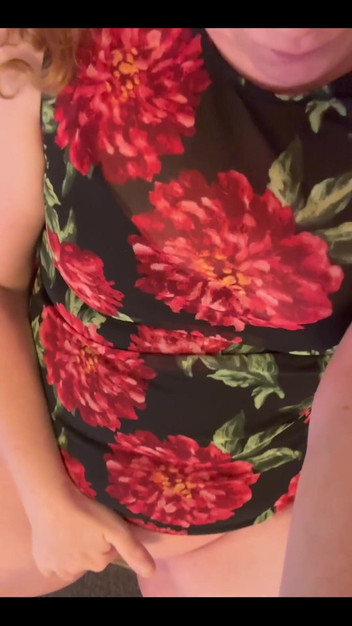 Honeyfleur: Pepek nympho miang saya yang jalang memerlukan awak