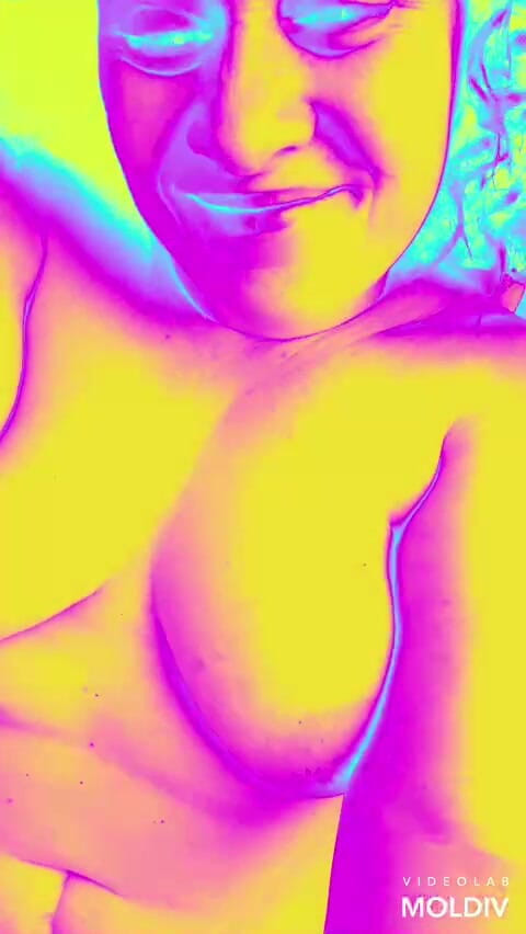 VikkiGeorgia: 私はマスターベーション