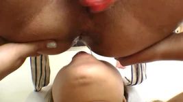 Лесбійська дупа лиже екстрім - я хочу відчути твою муку в моєму животі сексуальної суки!