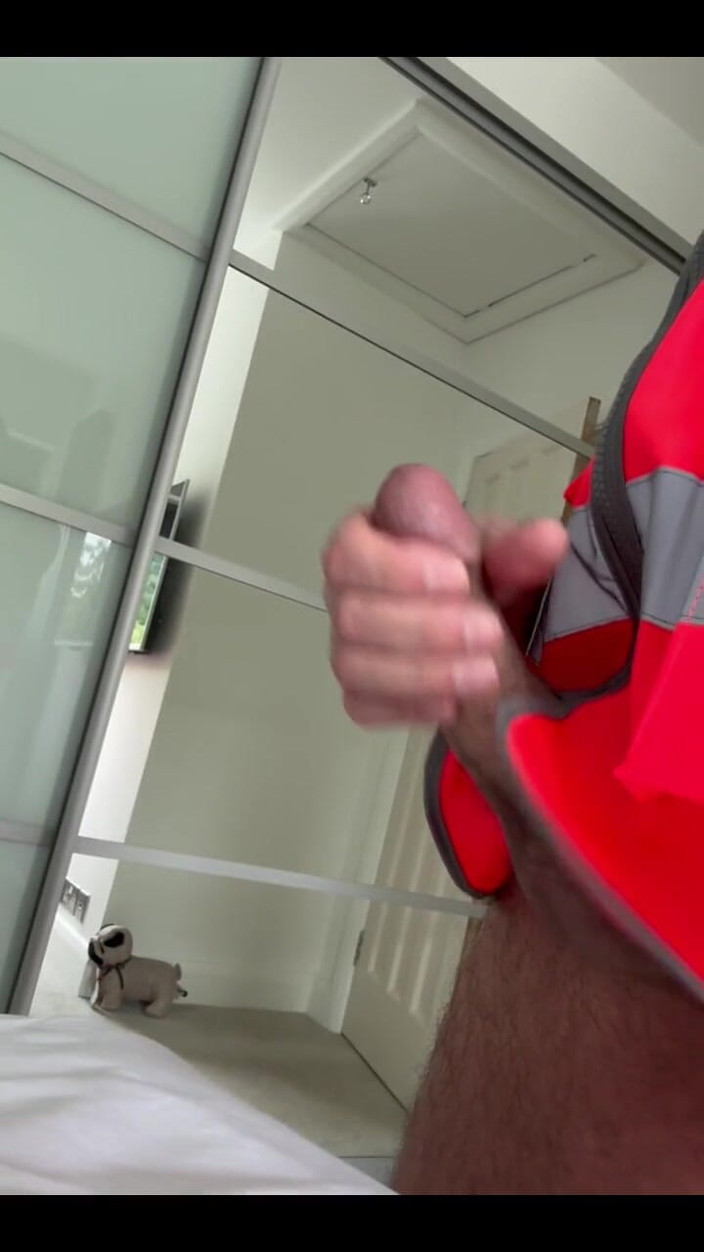 NaughtySub4Use: Nemůžu přestat hrát si sama se sebou