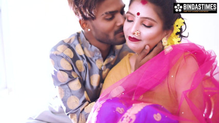 Cine Flix Media: Desi indische bhabhi-flitterwochen beim ersten mal hardcore, volles video