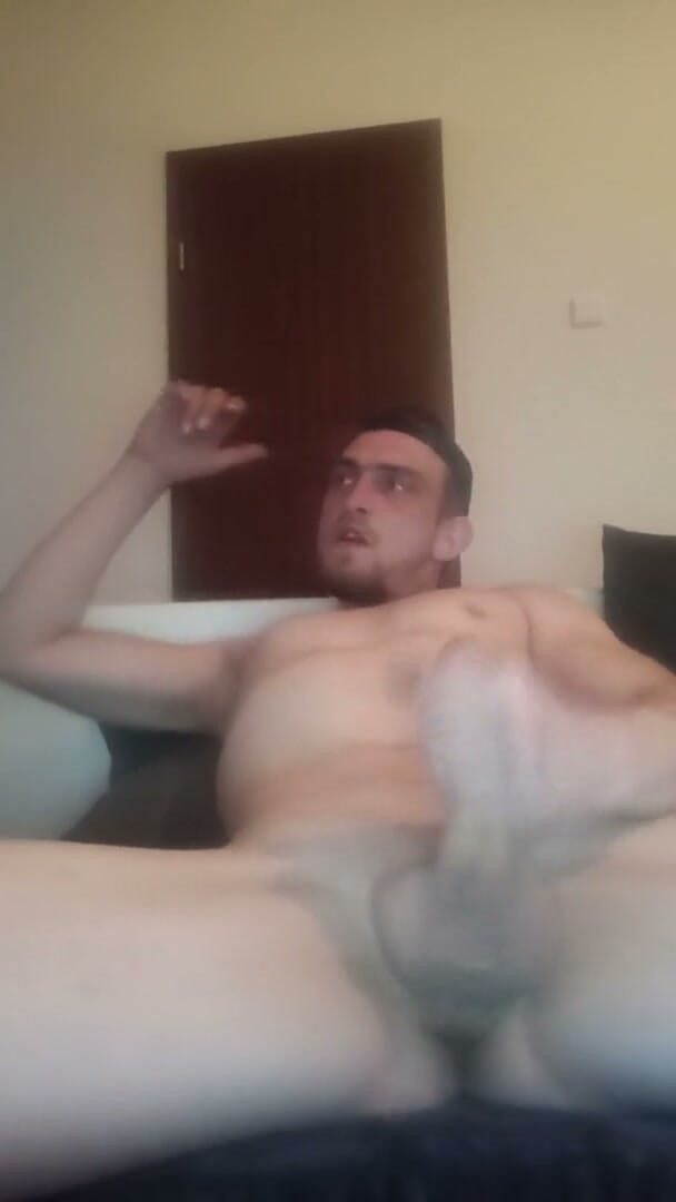 Richbltch: Big Cumshot Nice Body Dick