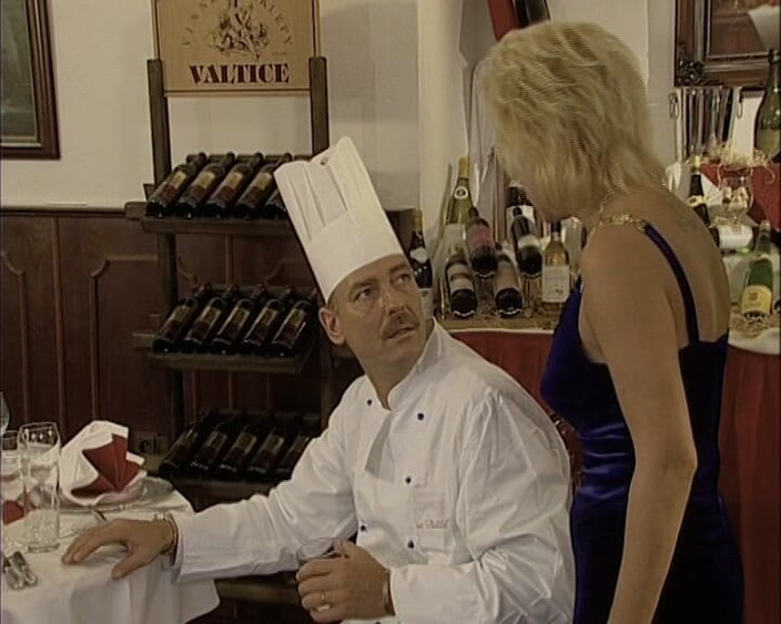 Amateur Pornos XXX: Steppapa ficks блондинка мамка і падчерки в дикому тріо