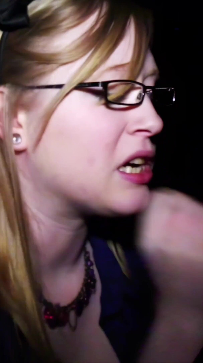 Killergram: La teen troia satine spark è dipendente dal Dogging una vera...