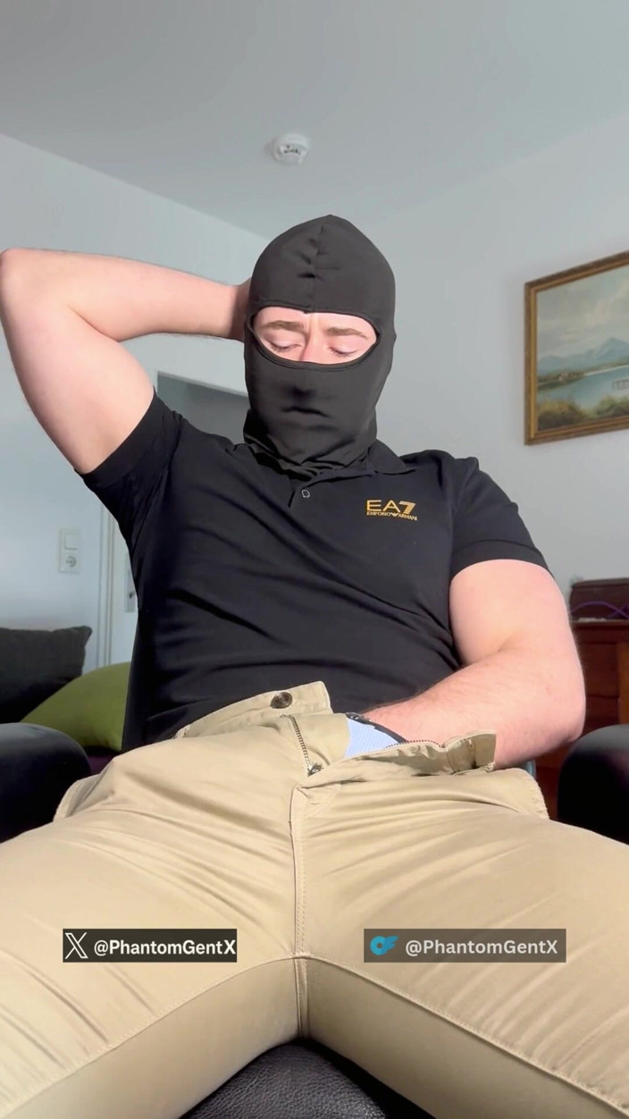 PhantomGentX: Deutscher Daddy Packt Seine Beule in Hugo Boss Boxers Aus -...