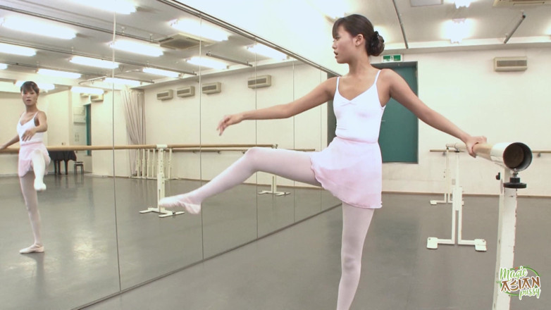 Magic Asian Pussy: Outra mulher sexy que estava acontecendo