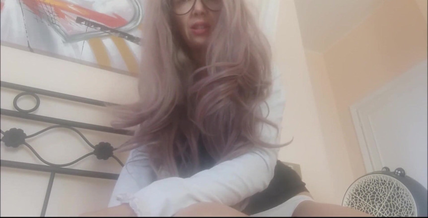 savannahamatoriale: You're an Inept Pervert with an Idiot Face. Lick My...