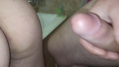 DirtyLubov: Badrums-oralsex