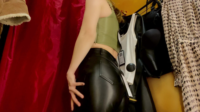 Lady Anna: Masturbação na sala de montagem