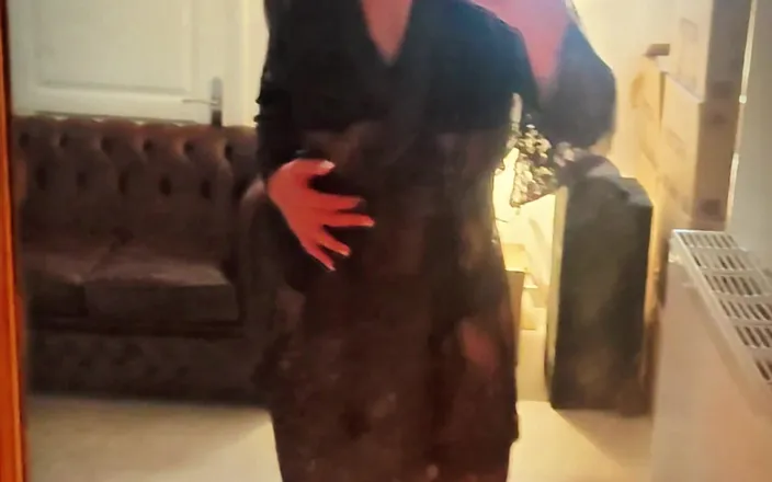 DeesseJulia: Outfit: Stockings - Maitresse Julia