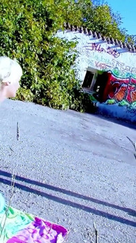 Blonde fitness-maus miss stacey wird im freien gefickt.