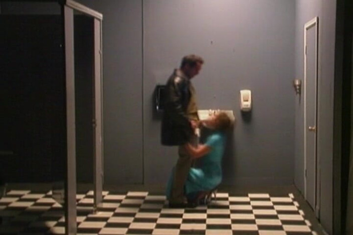 THAGSON RETRO: Follando boca abajo estira mi apretado coño