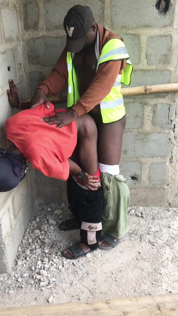 Sexylary: Как отчим повел своего пасыня на место фабрики