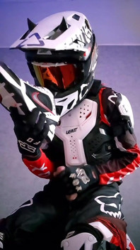 Nieuwe Nike sneakers en mijn favoriete Moto crosspullen maakten me zo moeilijk