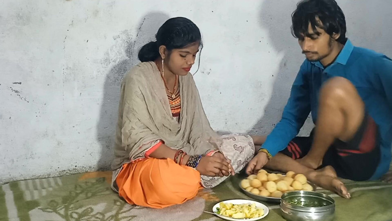 Vija: Mi sono piaciuto mangiare pani puri e dopo di quello...