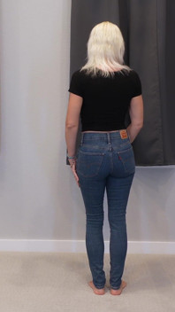Probare de blugi și jambiere - Fetiș de modă E34 - STELLA MATURĂ SEXY
