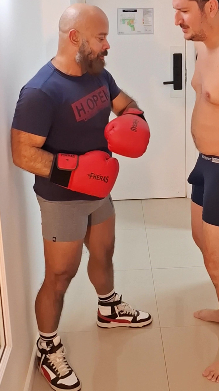 Punchbagplz: Naughtybearbr - výzva k výstřelu do těla s těžkou váhou