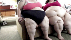 Full Weight Productions: BigmommaKat a Kimmy dělají z malého chlapa panice