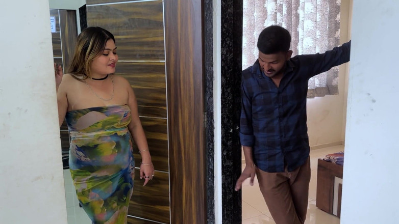 Desimaal69: Bhabhi desi India memanggil jirannya dan memuaskan nafsunya dengan audio...