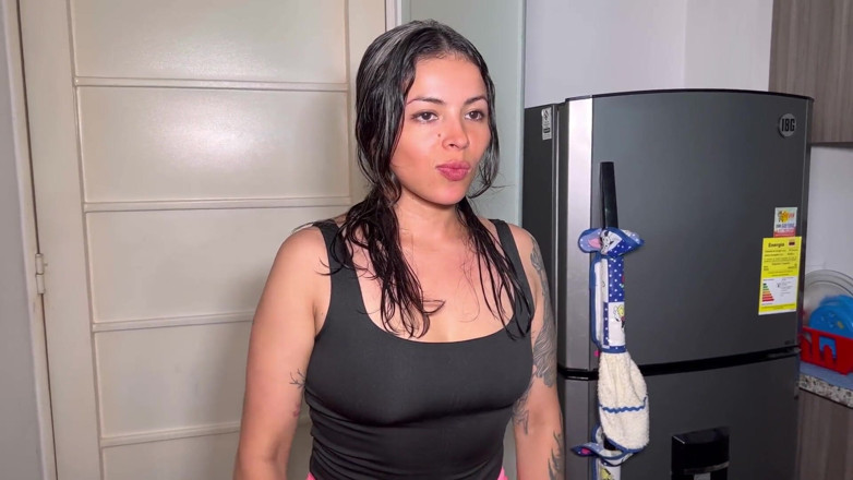 SoyMarce: La patronne d’Anitta Miller lui mange le cul en continuant à...