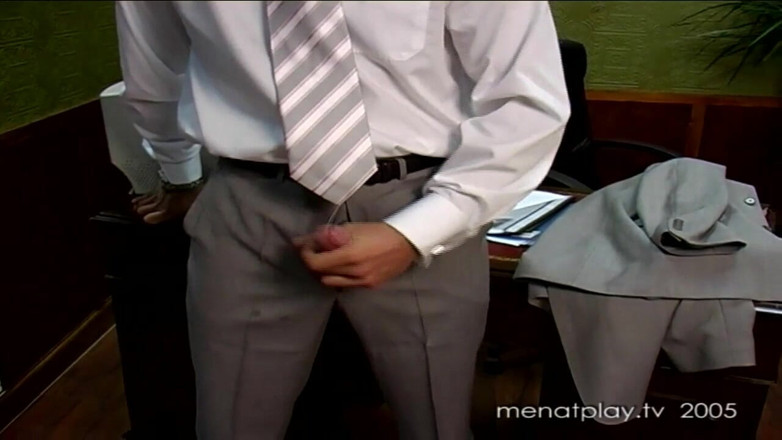 MenAtPlay: Mr. James