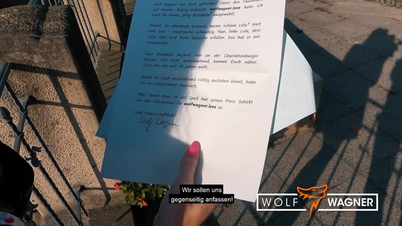 Wolf Wagner.love: Babe Lola Shine berkongkek di luar rumah + dipancut muka di...