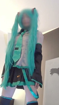 Cosplayer itu kembali dikuasai semula! Bermain solo dan seks berwap dalam Kostum Hospital Koiironya 1