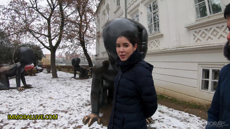 Immoral Family: Pregnant stepdaughter takes out her competition on Christmas! Jennifer Mendez...