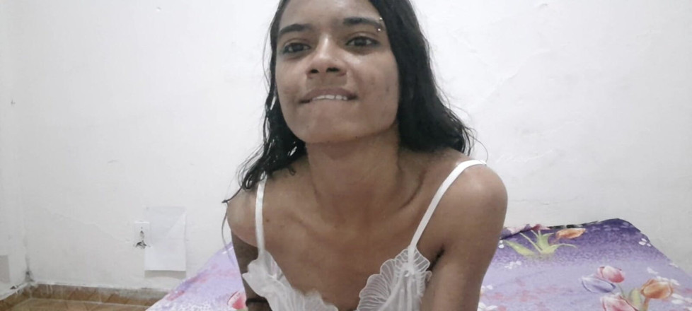 Paty Bumbum: Desi Sedutora De Homens Peitos Pequenos Buceta Pequena