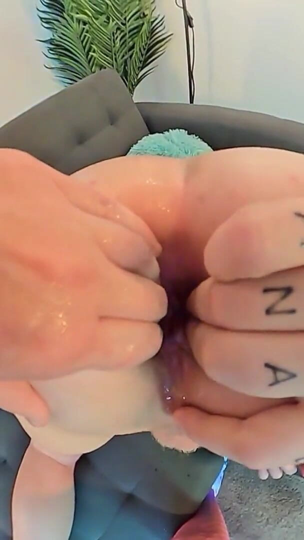 Deep and rough pegging (KinkyHome TV) Deep and rough pegging (KinkyHome TV)