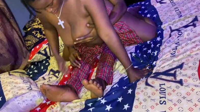 Fap zone: Pelajar miang berkongkek di hotel selepas kuliah panas