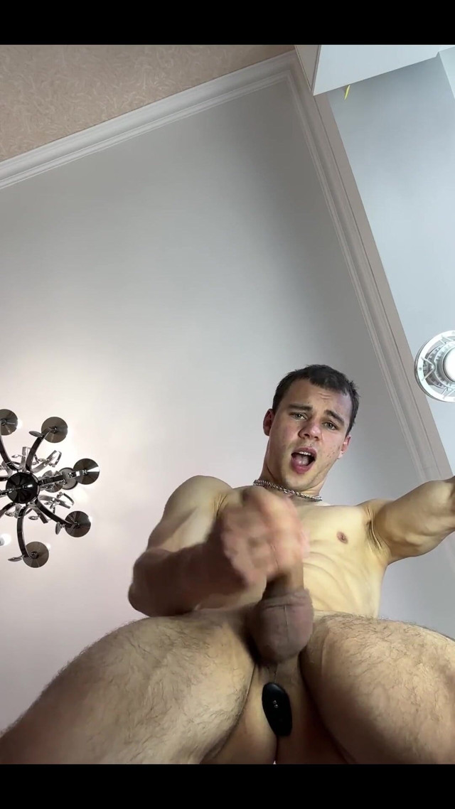 Max Russell balls (Max Russell)