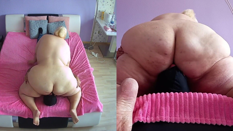 Worshipped by Alex: Facesitting by a SSBBW