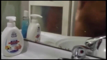 Lady Gina Mature Slut: Scopo in bagno