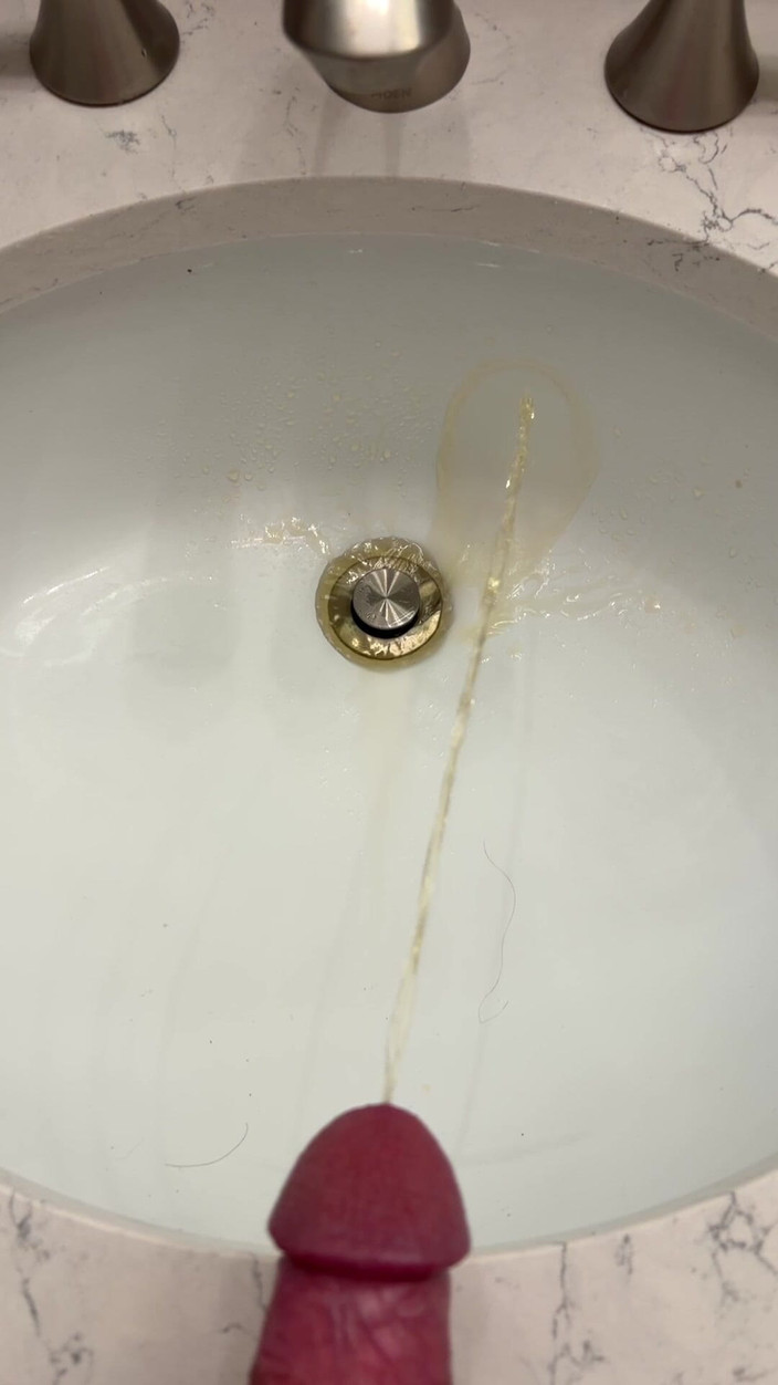 Tatted Daddy: Zlew sikanie w zwolnionym tempie