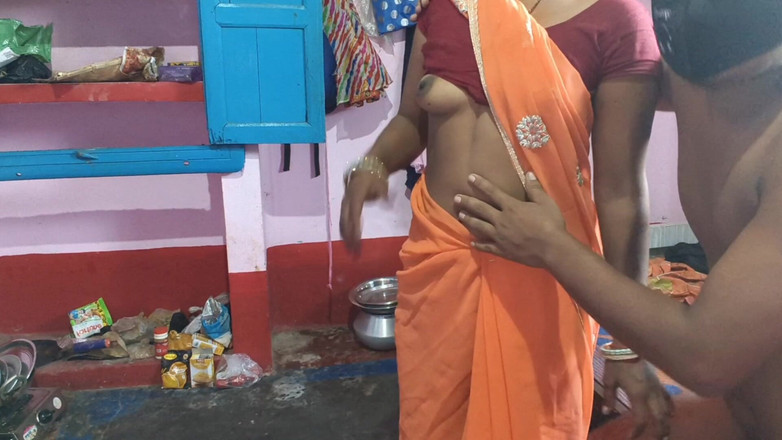 Sobha rani: Ziekenhuis-decaan mevrouw werd geneukt door de dokter in afwezigheid van...