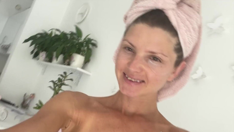 Gina Gerson: Solo Morning Routine