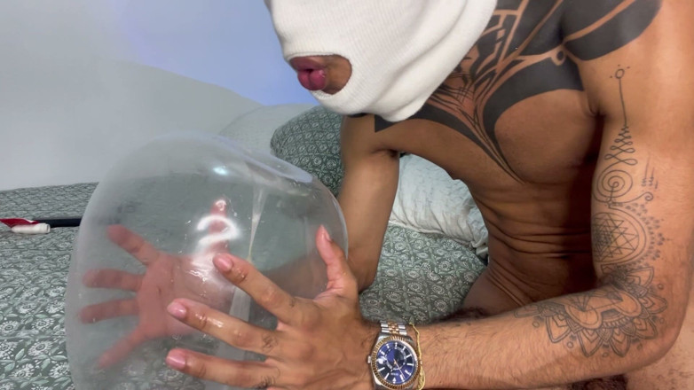 vergar4_daviid: Hot Male Fucking Inflated Condom