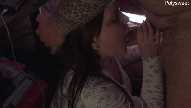 Polly Sweet: Її межі розмиті - риммінг і буккаке зі слиною