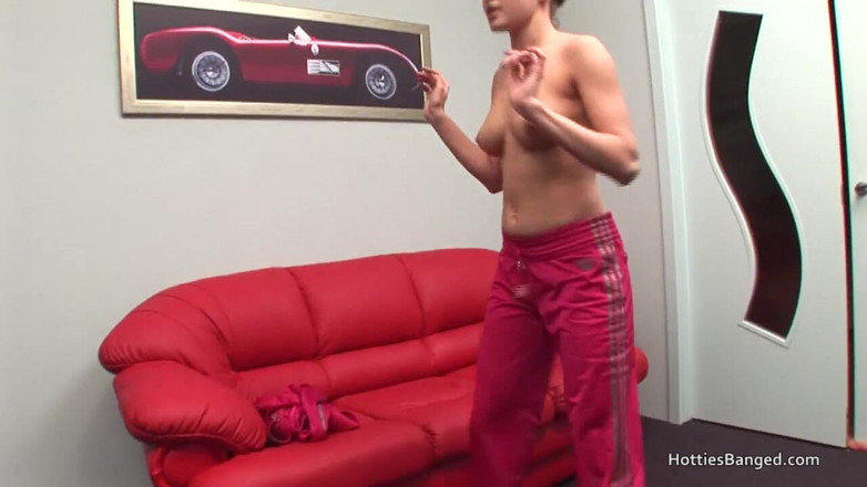Hotties Banged: Flexible gymnast gets drilled anally in crazy positions